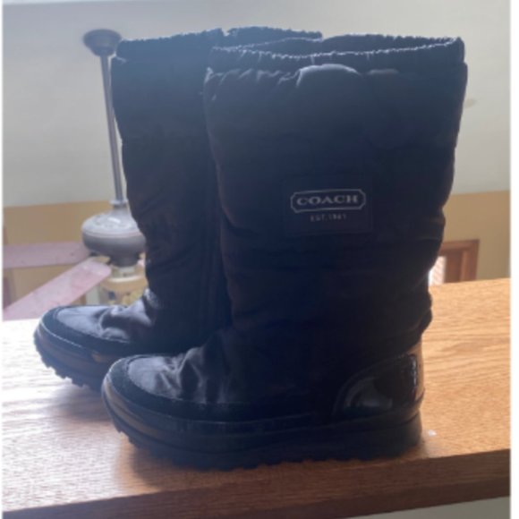 Coach Winter Boots BRAND NEW! - Picture 3 of 4